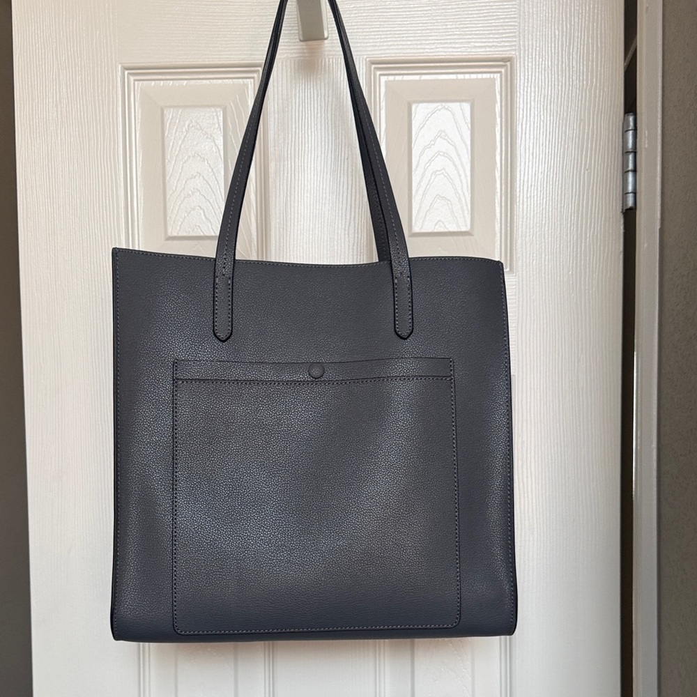 Banana Republic Gray Leather Tote Bag. Like new.